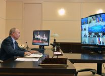 Бизнесмены попросили Путина не вводить новый карантин, пишет РБК