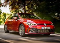 Volkswagen Golf возвращается в Россию в компании «горячей» 245-сильной версии GTI