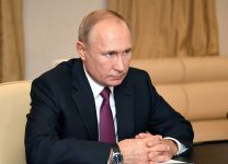 Путин поставил точку в вопросе дистанционной учебы, считает Миронов