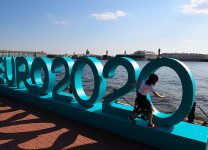 Хотите поработать в команде организаторов Евро-2020 в Санкт-Петербурге?