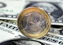 Эксперт назвал лучшую валюту для сбережений в 2021 году