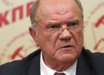 Зюганов прокомментировал слияние "Справедливой России" с двумя партиями