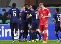 Обидное поражение от Франции: не проиграли по моментам, но привезли два пенальти