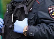 Полиция ищет вооруженного грабителя, напавшего на банк в Екатеринбурге