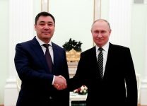 Путин и Жапаров обсудили российско-киргизские отношения
