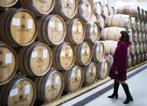 "Фанагория" начала экспорт вина во Францию