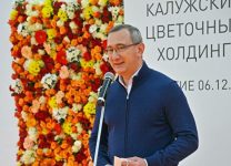 Глава Калужской области принял участие в открытии цветоводческого комплекса