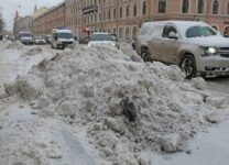 Администрация Петербурга не справляется с уборкой снега – мундеп Дмитриева