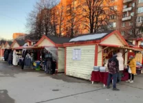 Чиновники в Санкт – Петербурге собираются поддерживать уличную торговлю