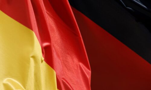 SouthFront: Германия вновь поступается своими интересами ради ублажения США