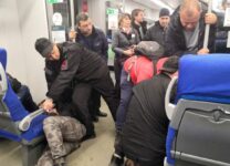 В поезде "Екатеринбург - Нижний Тагил" произошла драка