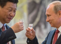 Путин и Си Цзиньпин поздравили друг друга с праздником